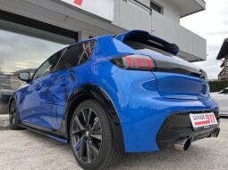 
										PEUGEOT 208 GT 1.2 puretech full									