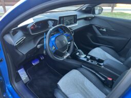 
										PEUGEOT 208 GT 1.2 puretech full									