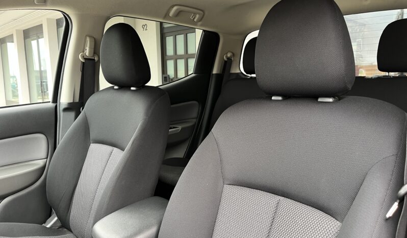 
								MITSUBISHI L200 D.CAB 2.4 4WD full									