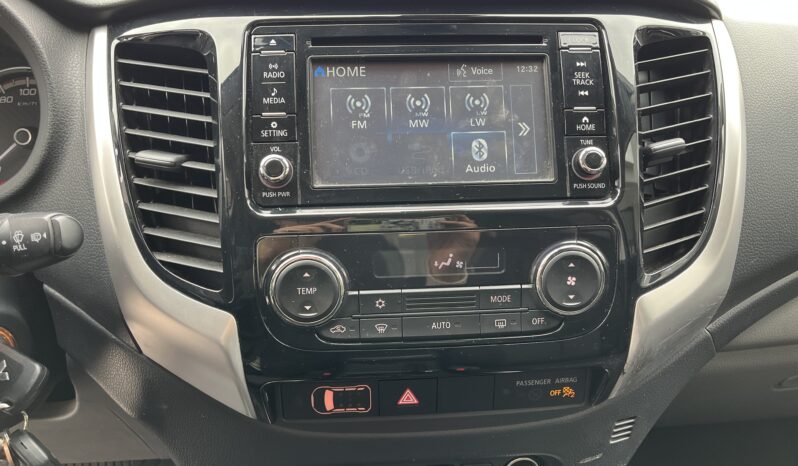 
								MITSUBISHI L200 D.CAB 2.4 4WD full									