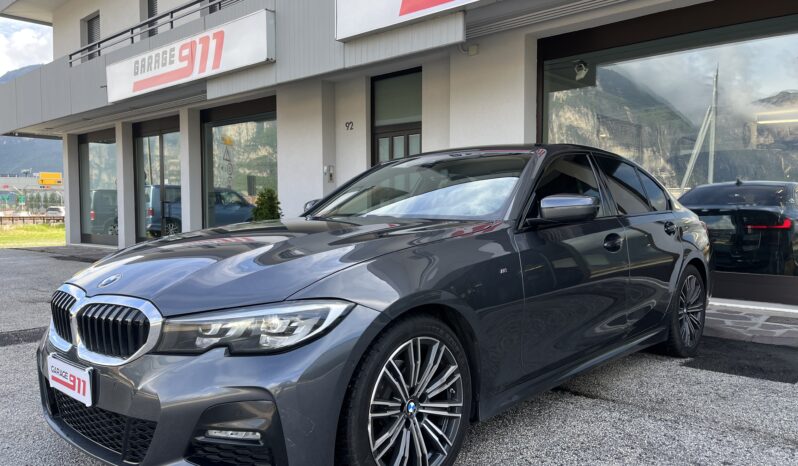 
								BMW 320 Xdrive 2.0d mild-hyb full									