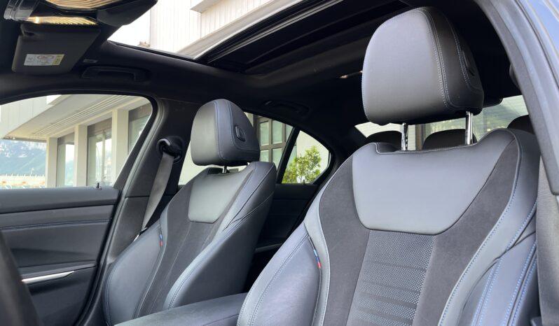 
								BMW 320 Xdrive 2.0d mild-hyb full									