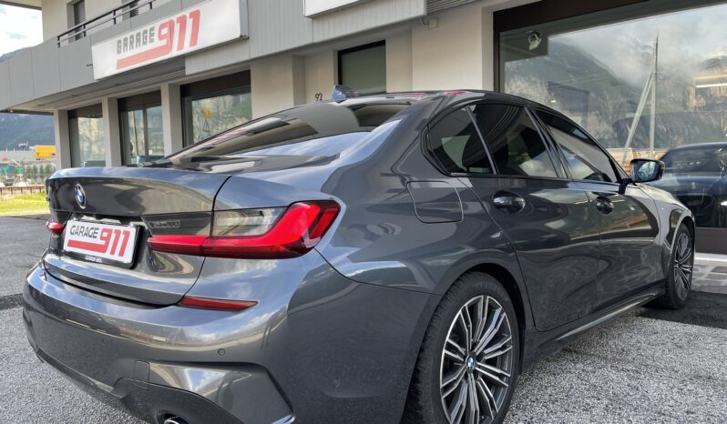 
								BMW 320 Xdrive 2.0d mild-hyb full									