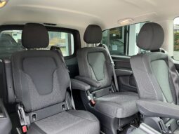 
										Mercedes-Benz V 300d full									
