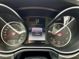 
										Mercedes-Benz V 300d full									